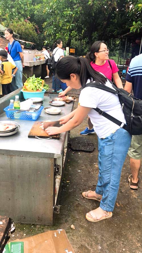 農(nóng)家樂野炊.jpg 農(nóng)家樂野炊.jpg