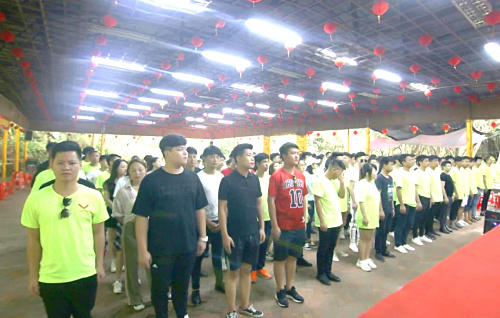 團(tuán)建活動.jpg 團(tuán)建活動.jpg