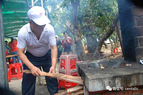 柴火燒菜.jpg 柴火燒菜.jpg