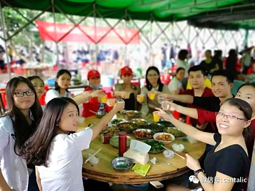 柴火農(nóng)家餐.jpg 柴火農(nóng)家餐.jpg