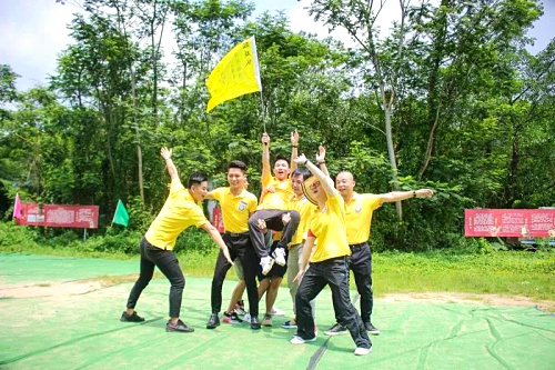 超越隊.jpg 超越隊.jpg