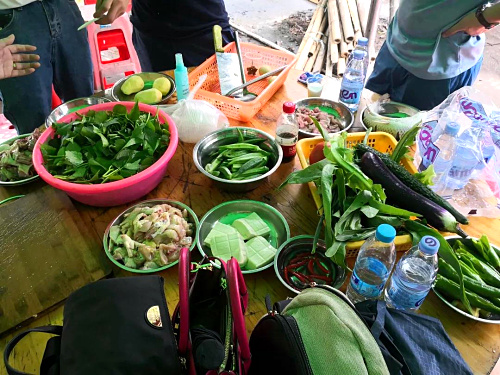 洗菜.jpg 洗菜.jpg